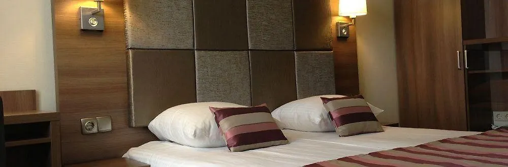 Ozo Hotels Cordial אמסטרדם 3*,